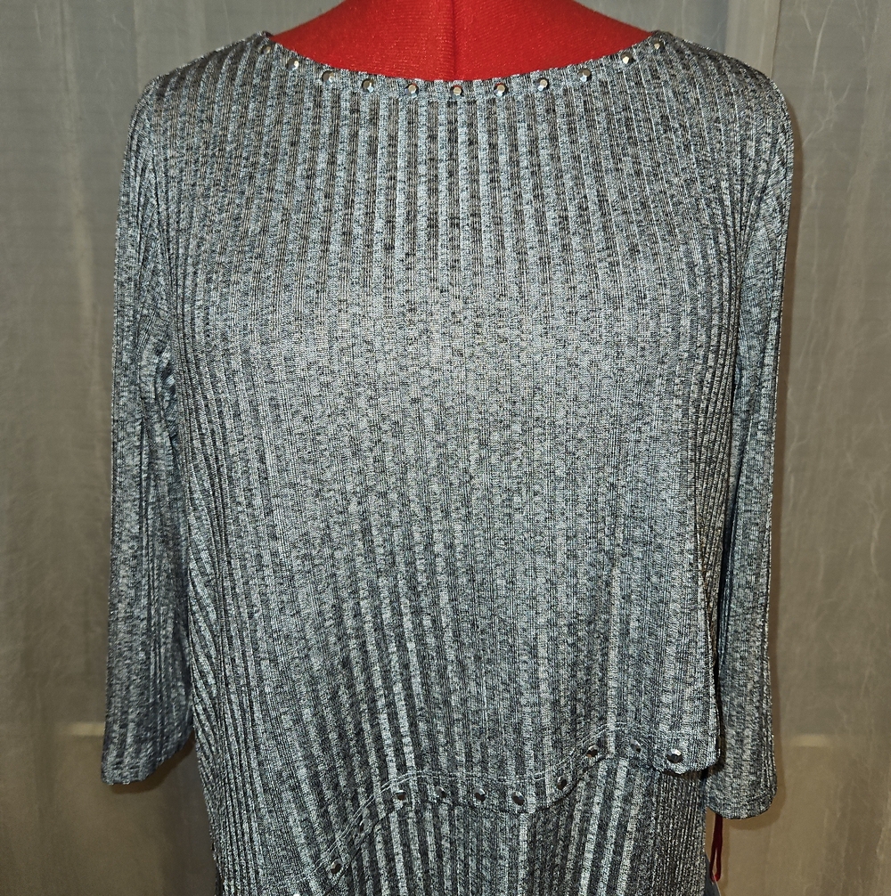 Ruby Rd. Platinm Sparkle Ribbed Layered Tunic Top - Picture 2 of 13